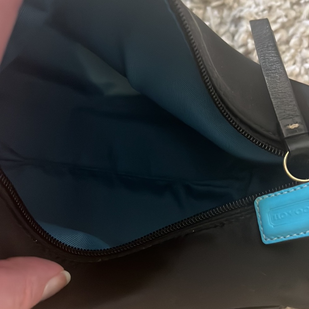 Coach mini purse. Great condition! - Picture 2 of 3
